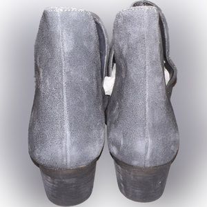 FREE PEOPLE Charm Double V Ankle Boot size 37